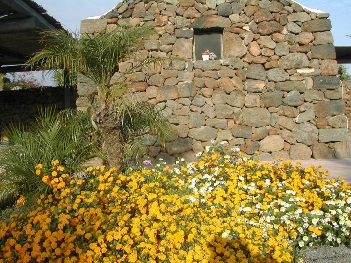 Residenza Delle Palme Villa Campobello Exterior photo